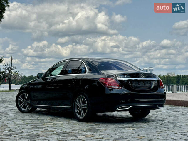 Черный Мерседес Ц-Класс, объемом двигателя 1.6 л и пробегом 232 тыс. км за 18777 $, фото 59 на Automoto.ua