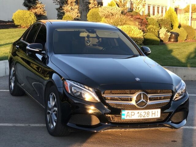 Чорний Мерседес Ц-Клас, об'ємом двигуна 2 л та пробігом 143 тис. км за 19800 $, фото 10 на Automoto.ua