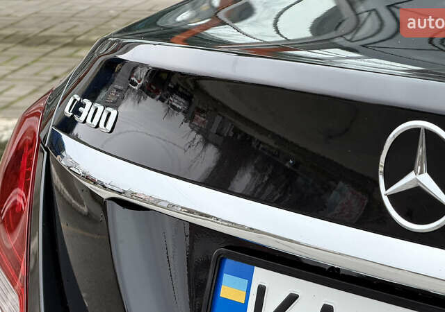 Черный Мерседес Ц-Класс, объемом двигателя 1.99 л и пробегом 235 тыс. км за 19500 $, фото 14 на Automoto.ua