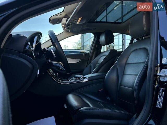 Чорний Мерседес Ц-Клас, об'ємом двигуна 1.99 л та пробігом 246 тис. км за 21800 $, фото 9 на Automoto.ua