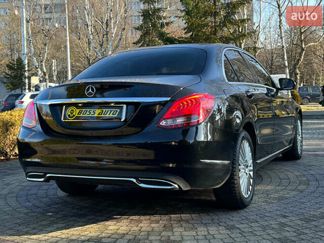 Черный Мерседес Ц-Класс, объемом двигателя 1.6 л и пробегом 272 тыс. км за 18999 $, фото 6 на Automoto.ua