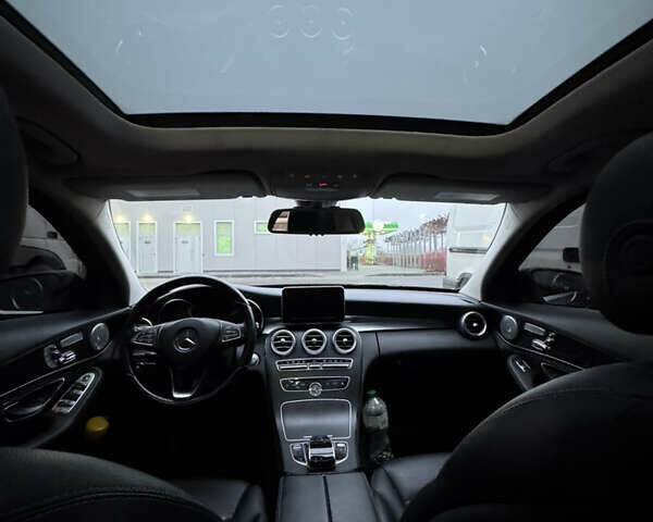 Черный Мерседес Ц-Класс, объемом двигателя 2 л и пробегом 204 тыс. км за 17000 $, фото 9 на Automoto.ua