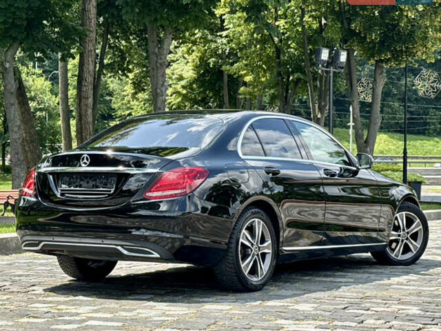 Черный Мерседес Ц-Класс, объемом двигателя 1.6 л и пробегом 232 тыс. км за 18777 $, фото 93 на Automoto.ua