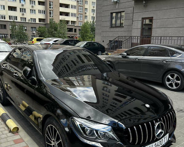 Черный Мерседес Ц-Класс, объемом двигателя 2 л и пробегом 140 тыс. км за 21500 $, фото 39 на Automoto.ua