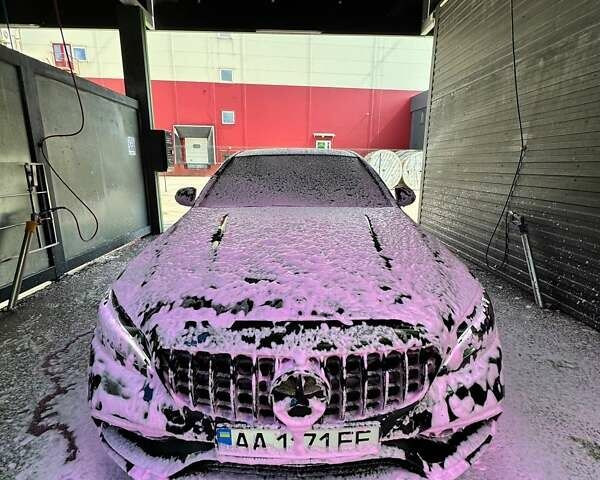 Мерседес Ц-Класс 2015 в Киеве на Automoto.ua Черный Мерседес Ц-Класс, объемом двигателя 1.99 л и пробегом 182 тыс. км за 20500 $, фото 1 на Automoto.ua