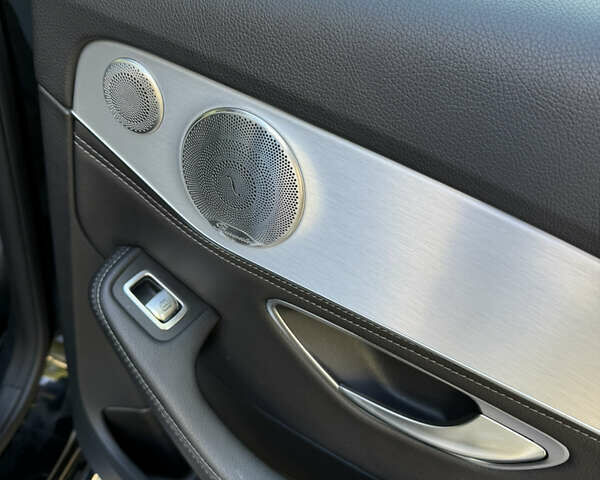 Черный Мерседес Ц-Класс, объемом двигателя 2 л и пробегом 170 тыс. км за 18500 $, фото 34 на Automoto.ua