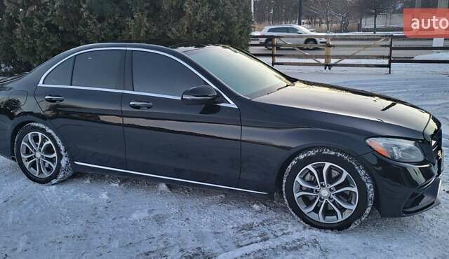 Чорний Мерседес Ц-Клас, об'ємом двигуна 2 л та пробігом 96 тис. км за 22000 $, фото 4 на Automoto.ua
