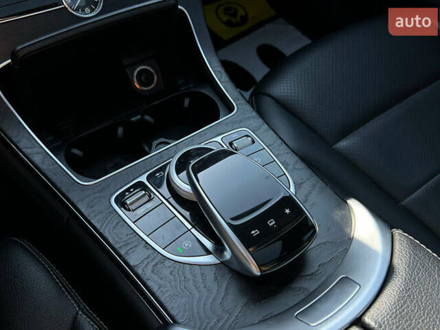 Черный Мерседес Ц-Класс, объемом двигателя 2 л и пробегом 149 тыс. км за 22500 $, фото 13 на Automoto.ua