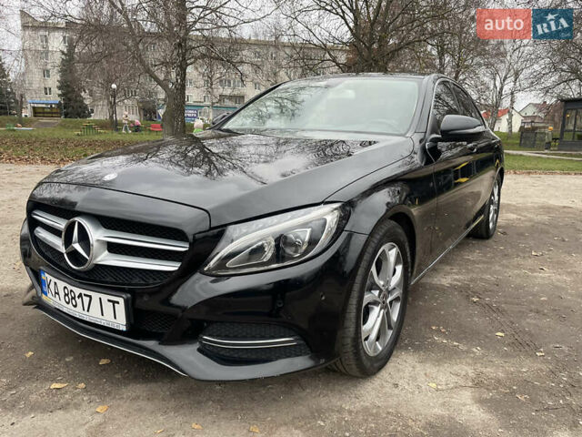 Черный Мерседес Ц-Класс, объемом двигателя 2.14 л и пробегом 340 тыс. км за 18999 $, фото 3 на Automoto.ua