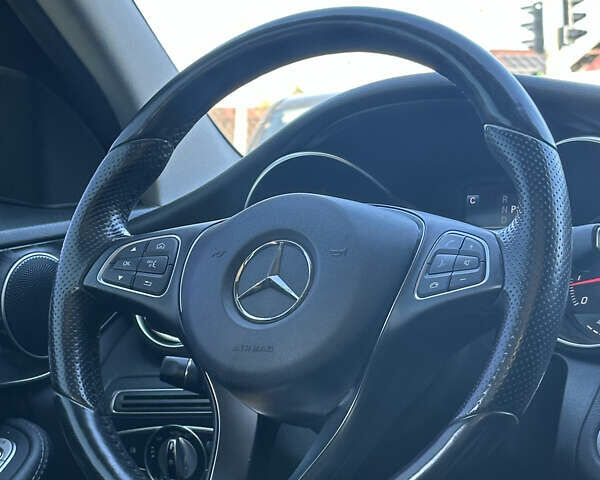 Чорний Мерседес Ц-Клас, об'ємом двигуна 2 л та пробігом 139 тис. км за 19900 $, фото 18 на Automoto.ua