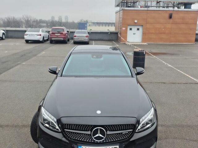 Черный Мерседес Ц-Класс, объемом двигателя 2 л и пробегом 105 тыс. км за 21500 $, фото 12 на Automoto.ua