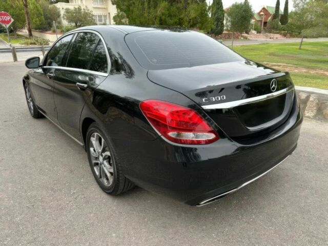 Черный Мерседес Ц-Класс, объемом двигателя 2 л и пробегом 73 тыс. км за 4700 $, фото 3 на Automoto.ua