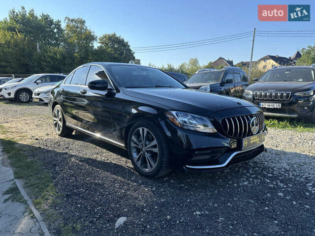 Чорний Мерседес Ц-Клас, об'ємом двигуна 2 л та пробігом 139 тис. км за 19900 $, фото 2 на Automoto.ua