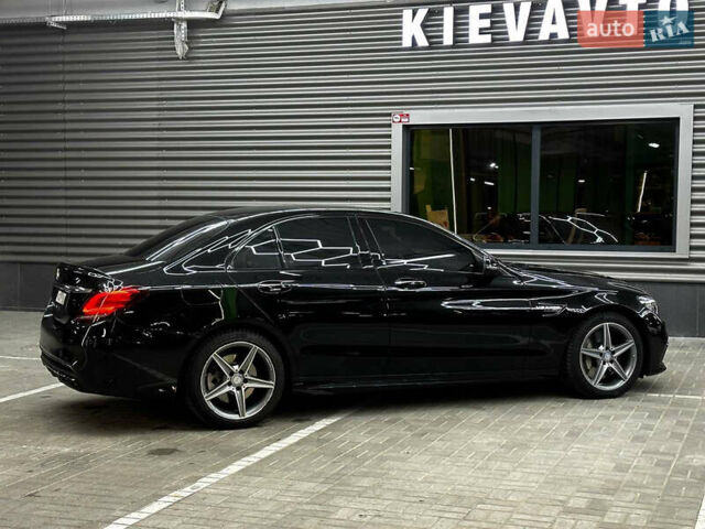 Чорний Мерседес Ц-Клас, об'ємом двигуна 3 л та пробігом 28 тис. км за 32500 $, фото 7 на Automoto.ua