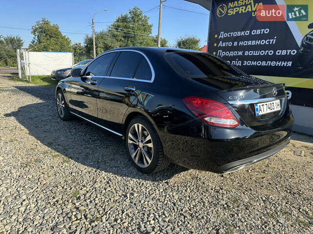 Чорний Мерседес Ц-Клас, об'ємом двигуна 2 л та пробігом 139 тис. км за 19900 $, фото 6 на Automoto.ua