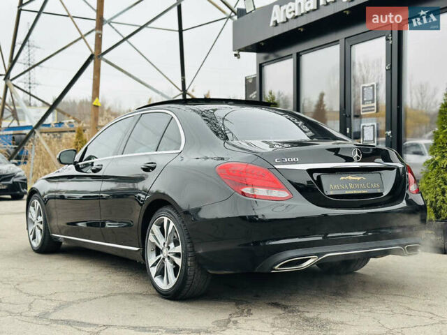 Чорний Мерседес Ц-Клас, об'ємом двигуна 2 л та пробігом 117 тис. км за 17500 $, фото 11 на Automoto.ua