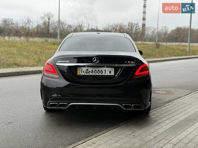Чорний Мерседес Ц-Клас, об'ємом двигуна 3.98 л та пробігом 78 тис. км за 41500 $, фото 9 на Automoto.ua