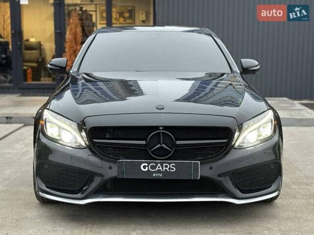 Черный Мерседес Ц-Класс, объемом двигателя 3 л и пробегом 105 тыс. км за 25000 $, фото 1 на Automoto.ua