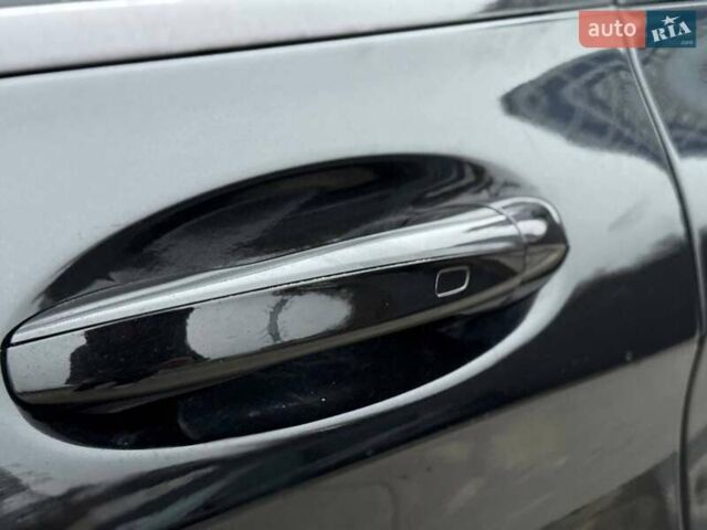 Черный Мерседес Ц-Класс, объемом двигателя 3 л и пробегом 105 тыс. км за 25000 $, фото 12 на Automoto.ua
