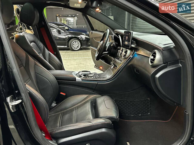 Чорний Мерседес Ц-Клас, об'ємом двигуна 3 л та пробігом 28 тис. км за 32500 $, фото 20 на Automoto.ua