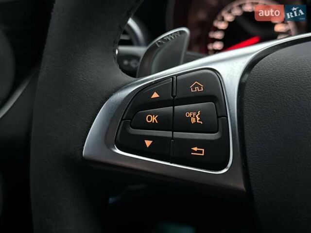 Черный Мерседес Ц-Класс, объемом двигателя 3 л и пробегом 105 тыс. км за 25000 $, фото 29 на Automoto.ua