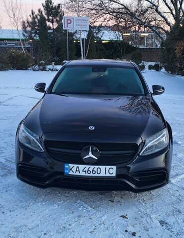 Чорний Мерседес Ц-Клас, об'ємом двигуна 2 л та пробігом 96 тис. км за 22000 $, фото 2 на Automoto.ua