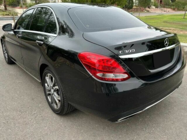 Чорний Мерседес Ц-Клас, об'ємом двигуна 2 л та пробігом 73 тис. км за 13500 $, фото 3 на Automoto.ua