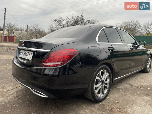 Черный Мерседес Ц-Класс, объемом двигателя 2.14 л и пробегом 340 тыс. км за 18999 $, фото 6 на Automoto.ua