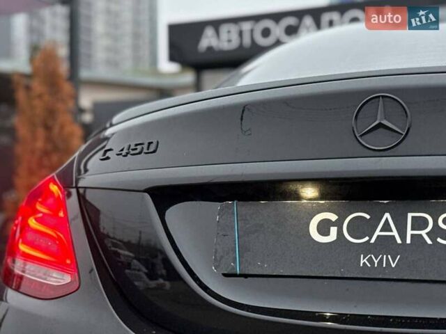 Черный Мерседес Ц-Класс, объемом двигателя 3 л и пробегом 105 тыс. км за 25000 $, фото 10 на Automoto.ua