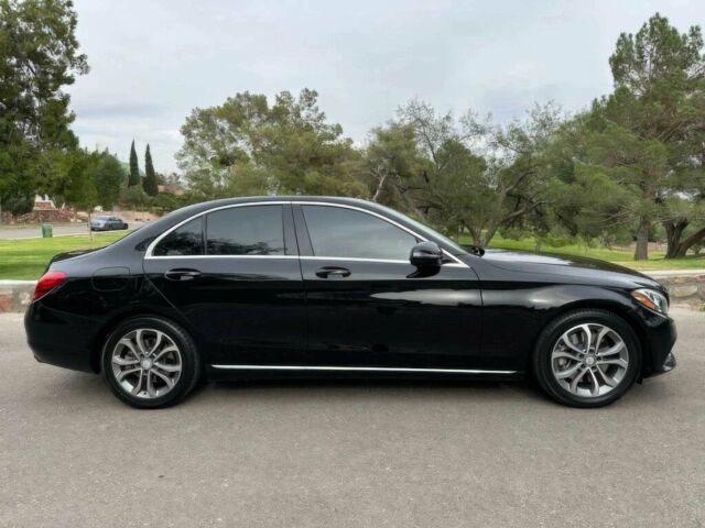 Чорний Мерседес Ц-Клас, об'ємом двигуна 2 л та пробігом 73 тис. км за 13500 $, фото 6 на Automoto.ua