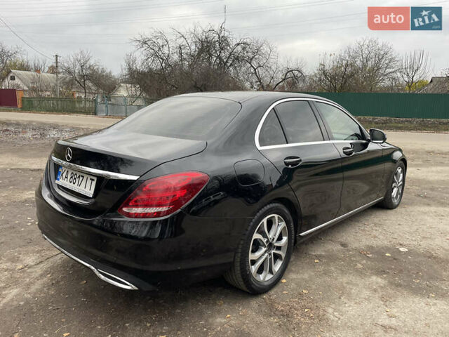 Черный Мерседес Ц-Класс, объемом двигателя 2.14 л и пробегом 340 тыс. км за 18999 $, фото 7 на Automoto.ua