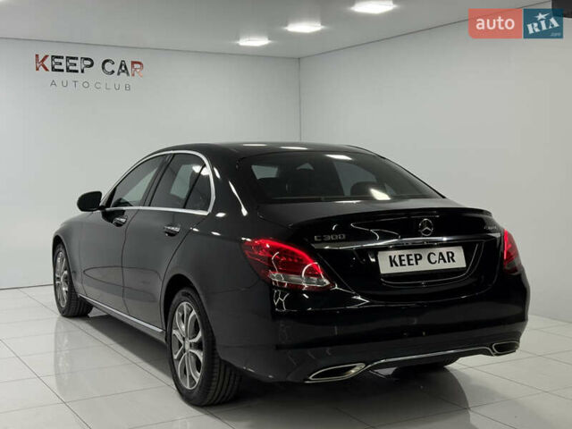 Черный Мерседес Ц-Класс, объемом двигателя 2 л и пробегом 74 тыс. км за 19400 $, фото 5 на Automoto.ua