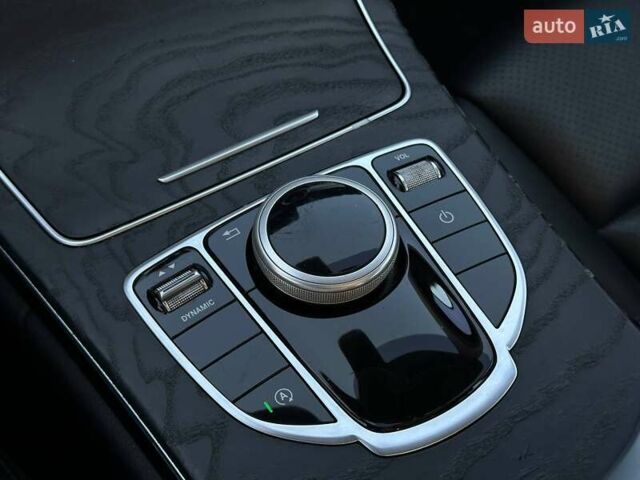 Черный Мерседес Ц-Класс, объемом двигателя 2 л и пробегом 73 тыс. км за 20500 $, фото 34 на Automoto.ua