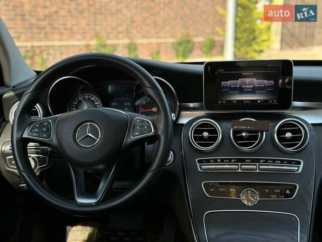 Черный Мерседес Ц-Класс, объемом двигателя 2 л и пробегом 73 тыс. км за 20500 $, фото 19 на Automoto.ua
