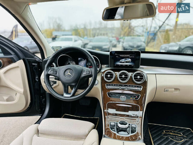 Чорний Мерседес Ц-Клас, об'ємом двигуна 2 л та пробігом 117 тис. км за 17500 $, фото 19 на Automoto.ua