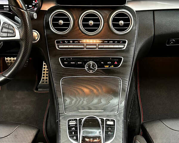 Чорний Мерседес Ц-Клас, об'ємом двигуна 3 л та пробігом 28 тис. км за 32500 $, фото 26 на Automoto.ua