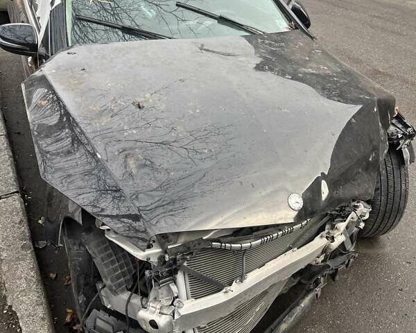 Чорний Мерседес Ц-Клас, об'ємом двигуна 2 л та пробігом 27 тис. км за 10000 $, фото 1 на Automoto.ua