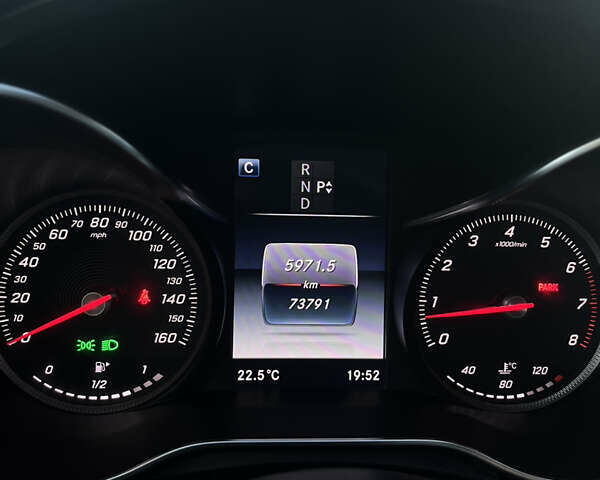 Чорний Мерседес Ц-Клас, об'ємом двигуна 2 л та пробігом 74 тис. км за 18600 $, фото 3 на Automoto.ua