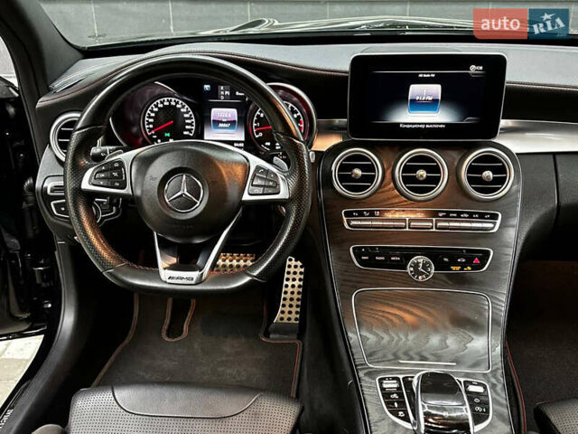 Чорний Мерседес Ц-Клас, об'ємом двигуна 3 л та пробігом 28 тис. км за 32500 $, фото 25 на Automoto.ua