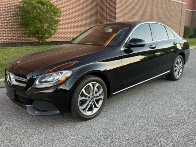 Черный Мерседес Ц-Класс, объемом двигателя 2 л и пробегом 87 тыс. км за 18000 $, фото 2 на Automoto.ua