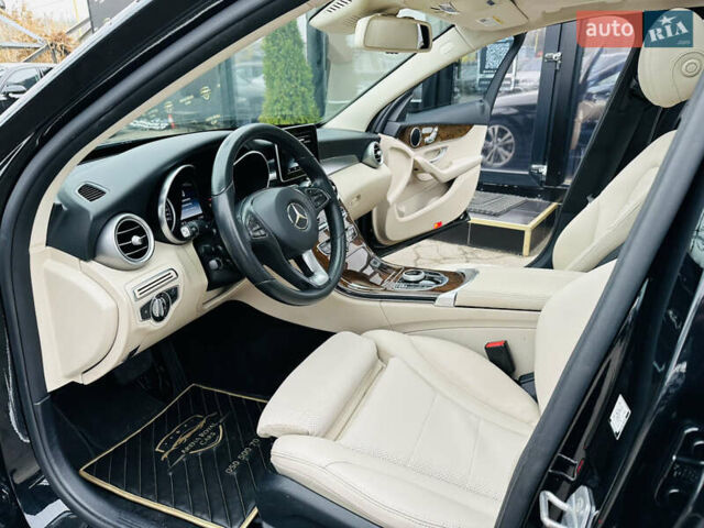 Чорний Мерседес Ц-Клас, об'ємом двигуна 2 л та пробігом 117 тис. км за 17500 $, фото 12 на Automoto.ua