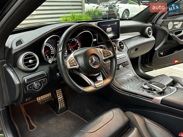 Чорний Мерседес Ц-Клас, об'ємом двигуна 3 л та пробігом 28 тис. км за 32500 $, фото 14 на Automoto.ua