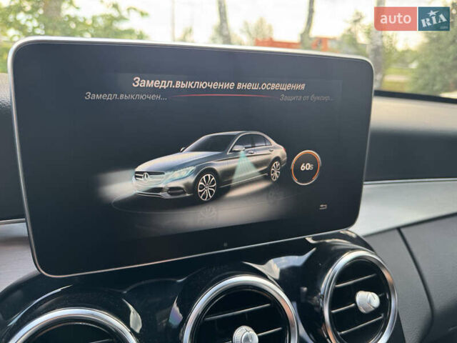 Черный Мерседес Ц-Класс, объемом двигателя 2.14 л и пробегом 186 тыс. км за 23900 $, фото 29 на Automoto.ua