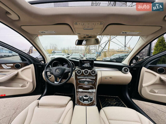 Чорний Мерседес Ц-Клас, об'ємом двигуна 2 л та пробігом 117 тис. км за 17500 $, фото 18 на Automoto.ua