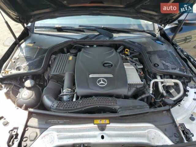 Чорний Мерседес Ц-Клас, об'ємом двигуна 2 л та пробігом 37 тис. км за 3900 $, фото 10 на Automoto.ua