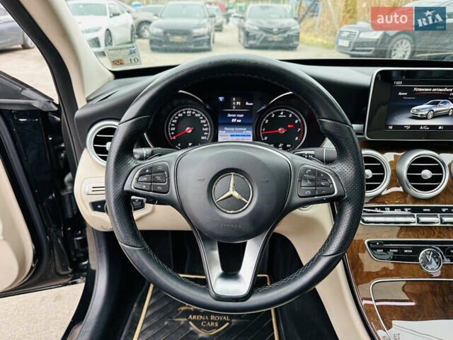 Чорний Мерседес Ц-Клас, об'ємом двигуна 2 л та пробігом 117 тис. км за 17500 $, фото 26 на Automoto.ua