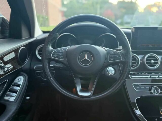 Черный Мерседес Ц-Класс, объемом двигателя 2 л и пробегом 87 тыс. км за 18000 $, фото 12 на Automoto.ua