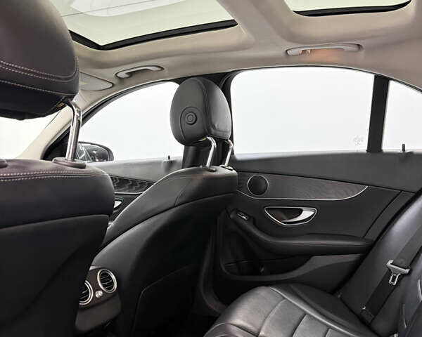 Черный Мерседес Ц-Класс, объемом двигателя 2 л и пробегом 74 тыс. км за 19400 $, фото 13 на Automoto.ua