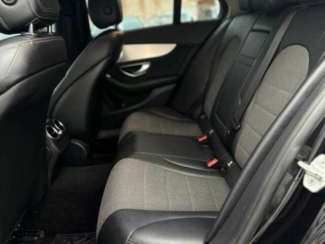 Чорний Мерседес Ц-Клас, об'ємом двигуна 1.6 л та пробігом 267 тис. км за 19650 $, фото 14 на Automoto.ua