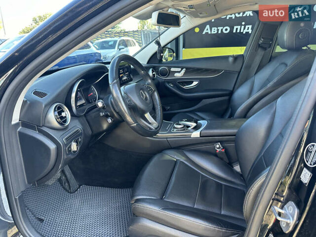 Чорний Мерседес Ц-Клас, об'ємом двигуна 2 л та пробігом 139 тис. км за 19900 $, фото 8 на Automoto.ua